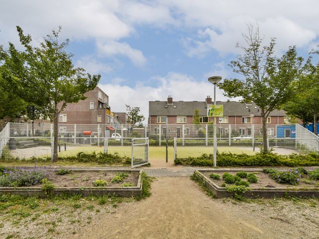 M. Gandhilaan 73, Amsterdam