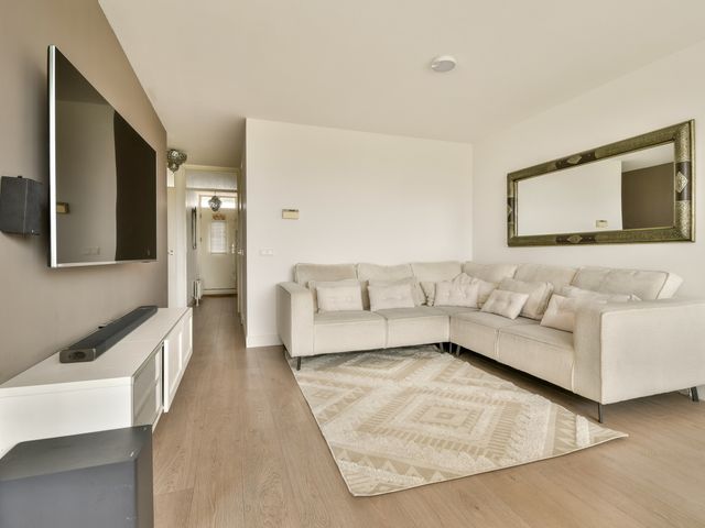 M. Gandhilaan 73, Amsterdam