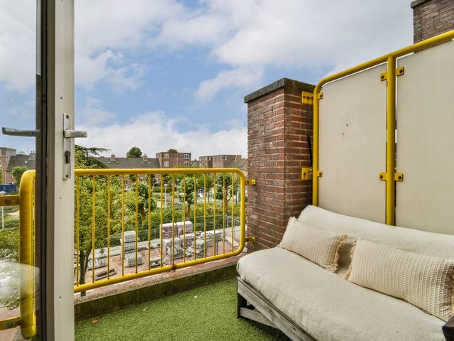 M. Gandhilaan 73, Amsterdam