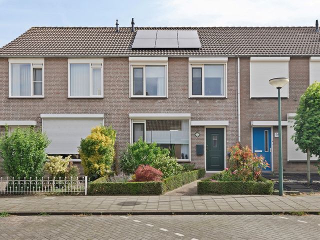 'T Magesijn 62, Klundert