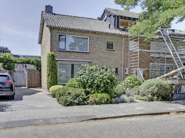 Bremstraat 20, Waalwijk