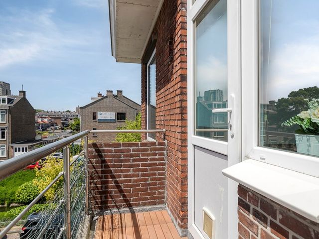 Baambruggestraat 125, Den Haag