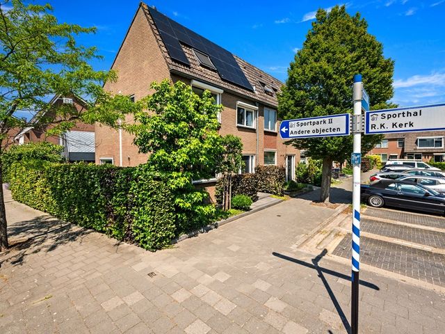 Baanderheer 1, Maasland