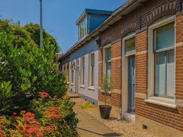 Rivierdijk 303, Sliedrecht