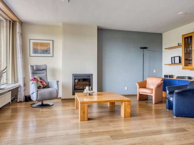 Admiraal de Ruyterweg 13, Zwijndrecht