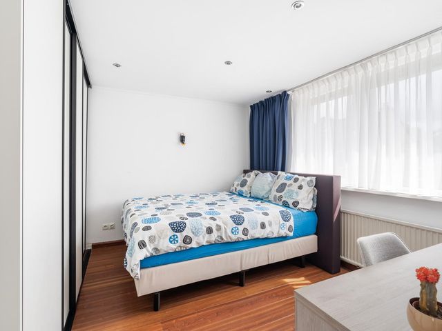 Akkerwinde 2, Barendrecht