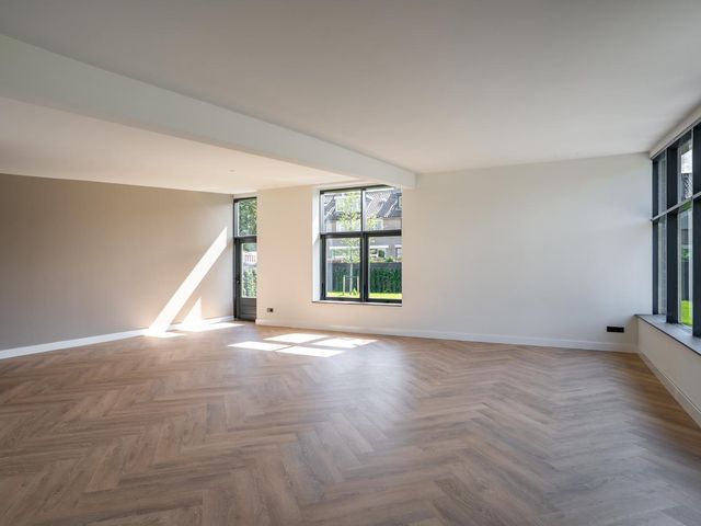 Bakkersdijk 15, Barendrecht