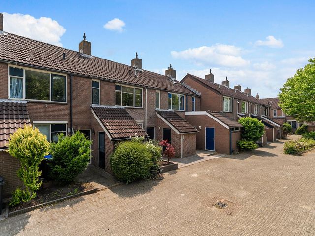 Ebstroom 32, Hellevoetsluis