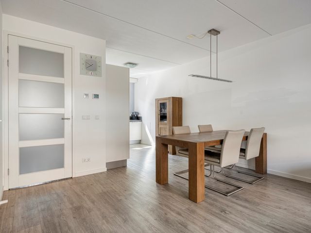 Zwedenstraat 11, De Lier