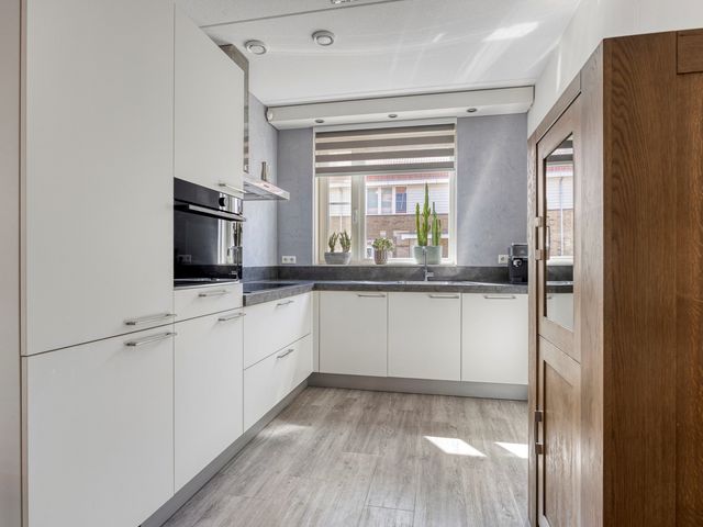 Zwedenstraat 11, De Lier