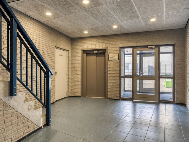 't Dorp 81, Heesch