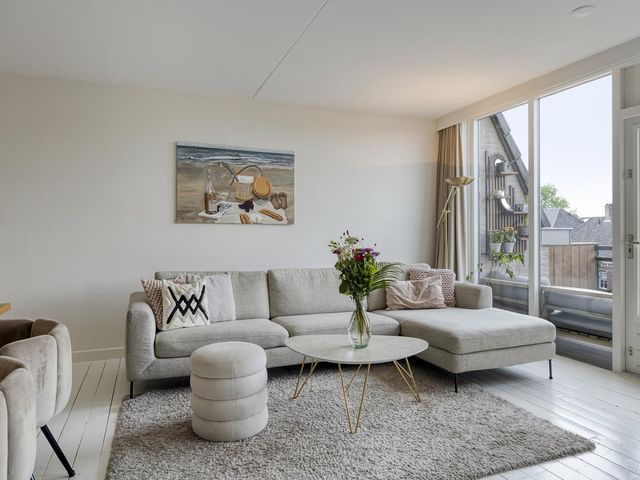 't Dorp 81, Heesch