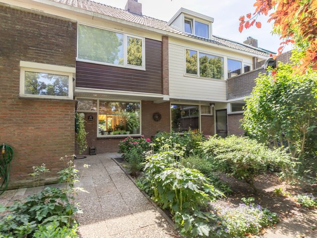 Coornhertdreef 26, Leiderdorp