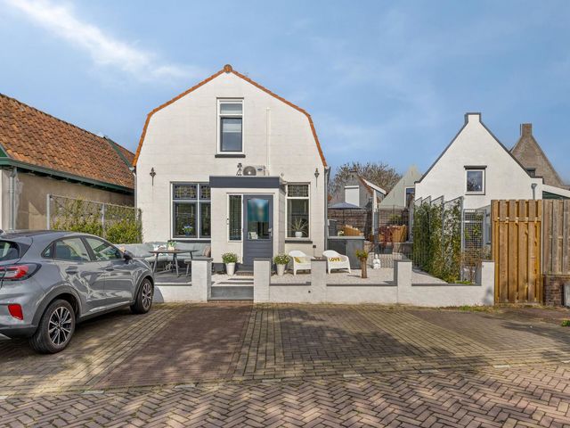 Dorpsstraat 42b, Zwartewaal