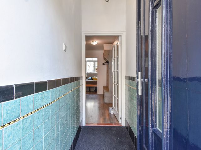 Rhenenstraat 42, 's-Gravenhage