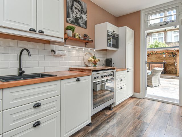 Rhenenstraat 42, 's-Gravenhage