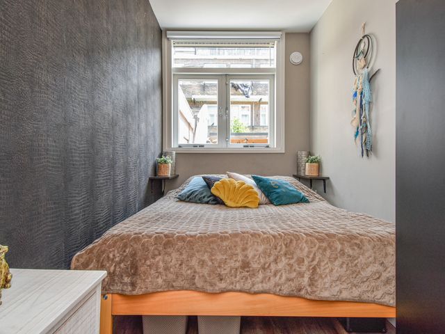 Rhenenstraat 42, 's-Gravenhage
