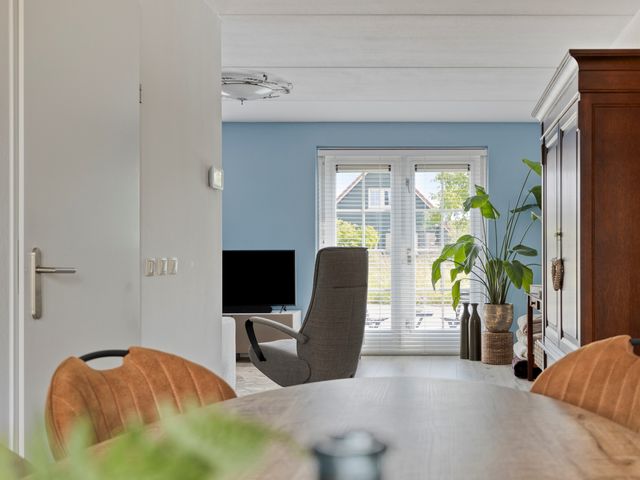 Sluuslaan 35, Middelharnis