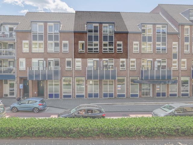 Puteanusstraat 111, Venlo