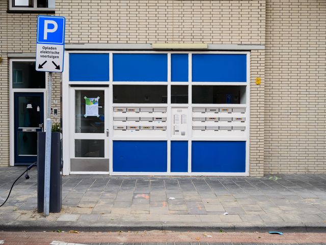 H. de Lintweg 25, Spijkenisse