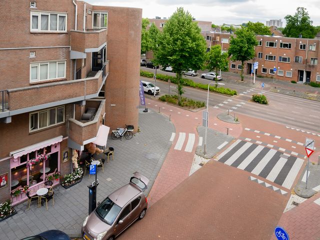 H. de Lintweg 25, Spijkenisse