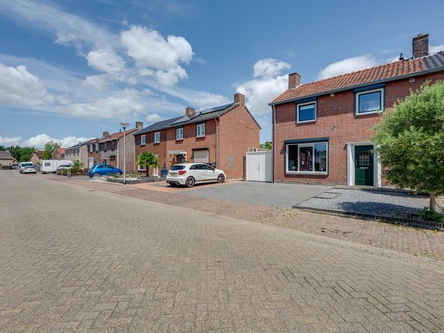 Singelstraat 40, St. Willebrord