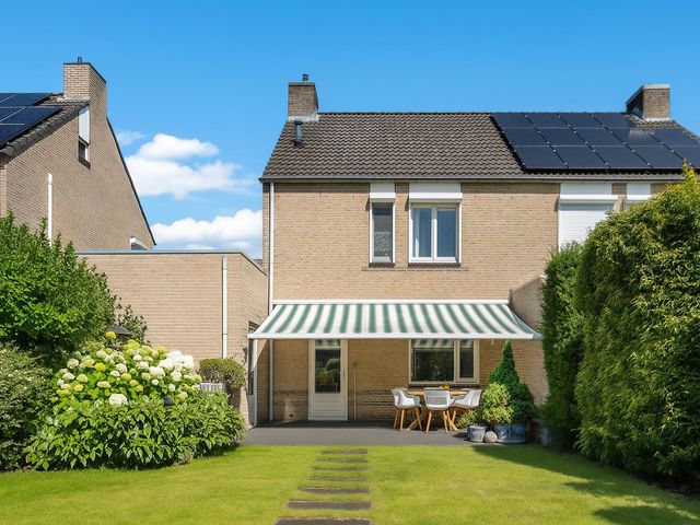 Eikenlaan 16, Brunssum