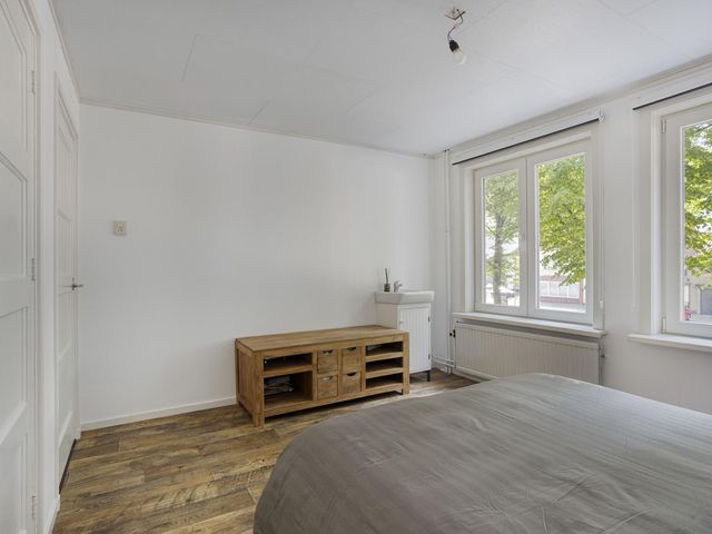 Lange Heerenstraat 9, Schoondijke