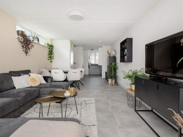 Van der Linden-akker 24, Barendrecht
