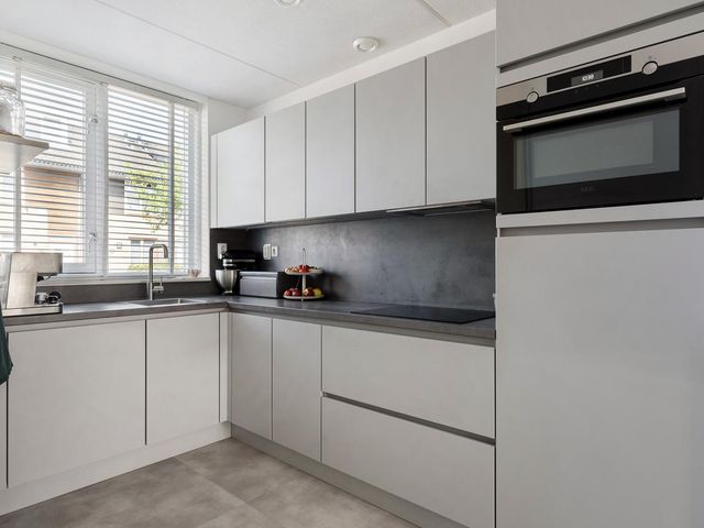 Van der Linden-akker 24, Barendrecht