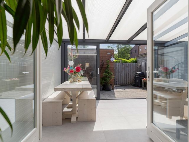 Van der Linden-akker 24, Barendrecht