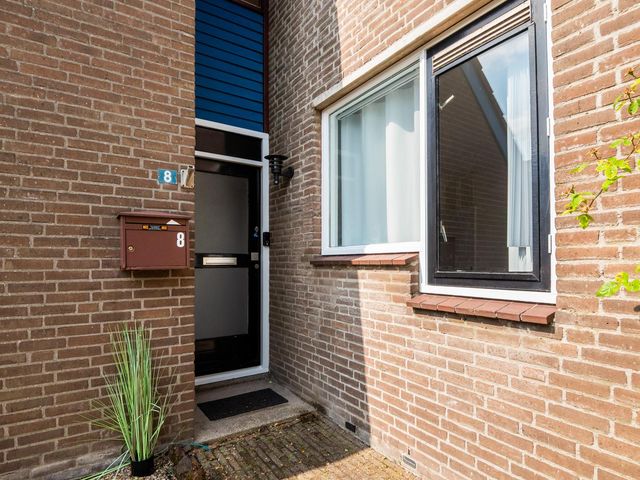 Moerbeigaarde 8, Zoetermeer