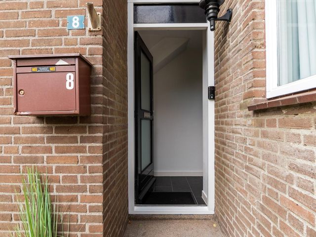 Moerbeigaarde 8, Zoetermeer