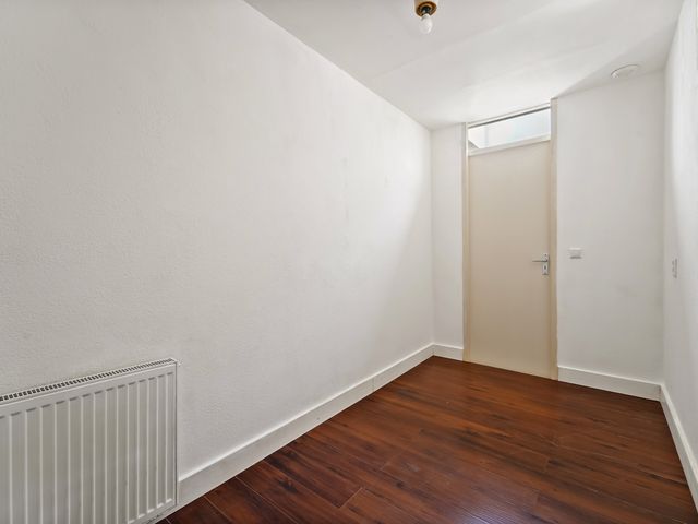 Gerard Doustraat 9, Den Haag