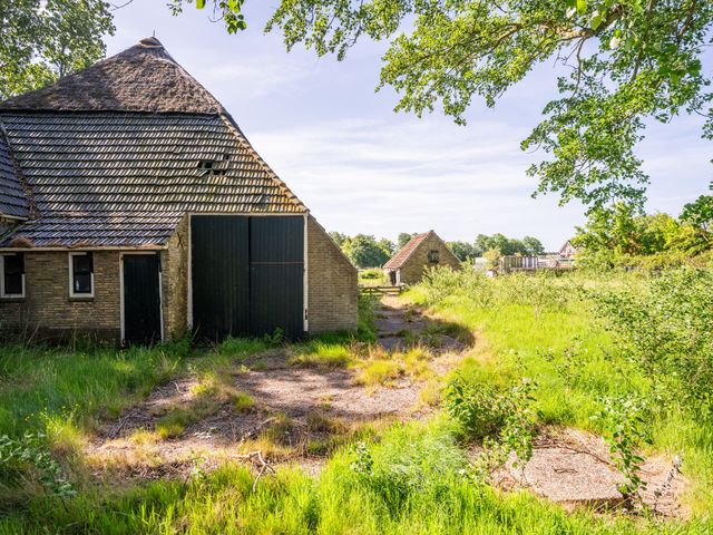 Diek 30, Den Hoorn