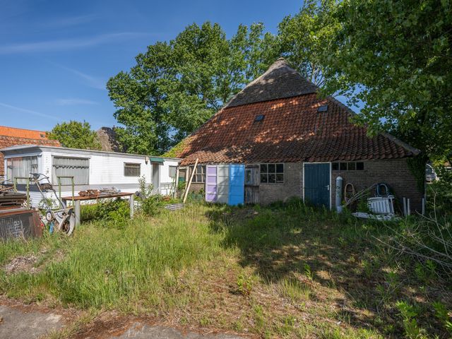 Diek 30, Den Hoorn