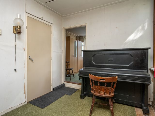 Diek 30, Den Hoorn