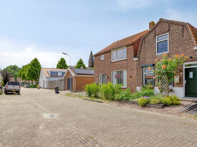 Achter de Kerk 3, Nieuw- en Sint Joosland
