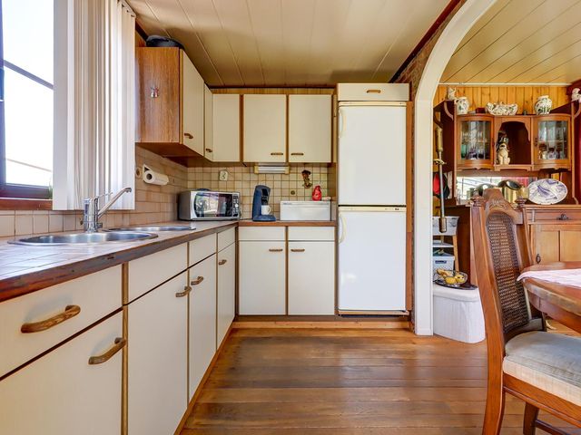 Waalbandijk 70, Beneden-Leeuwen