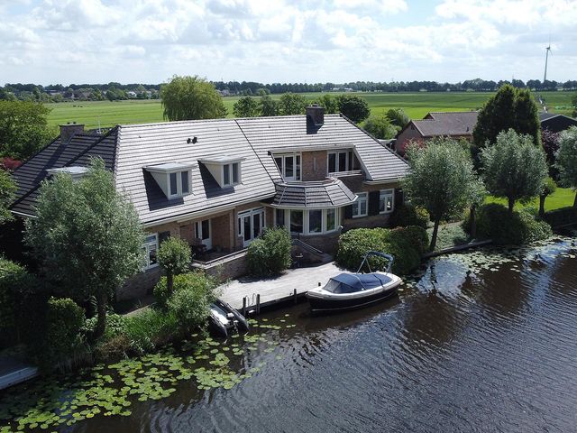Neerpolderseweg 32, Giessenburg
