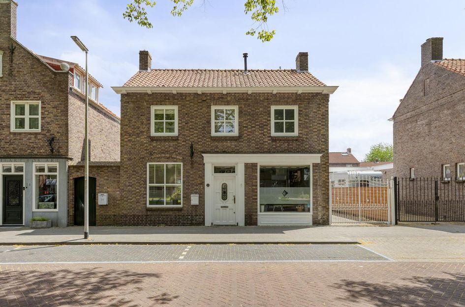 Vincent van Goghplein 12