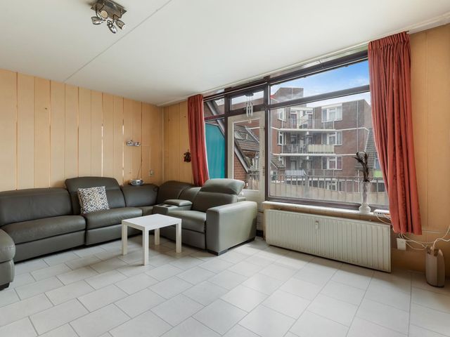 Schout Heynricstraat 40, Rotterdam