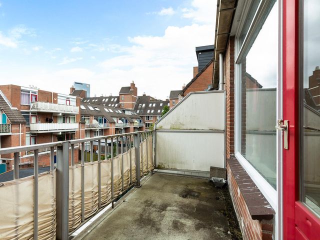 Schout Heynricstraat 40, Rotterdam