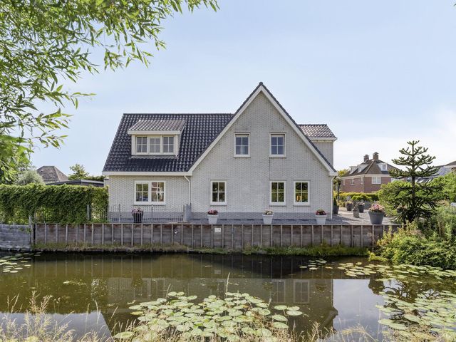 Truus Schroderplantsoen 40, Heerhugowaard