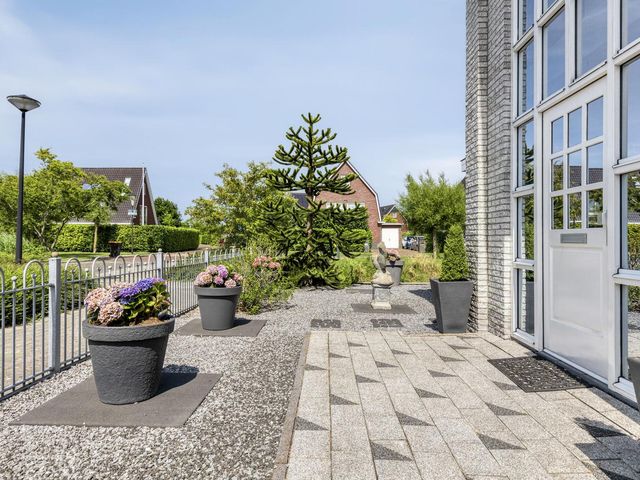 Truus Schroderplantsoen 40, Heerhugowaard