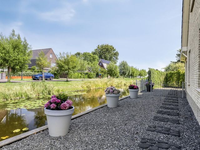 Truus Schroderplantsoen 40, Heerhugowaard