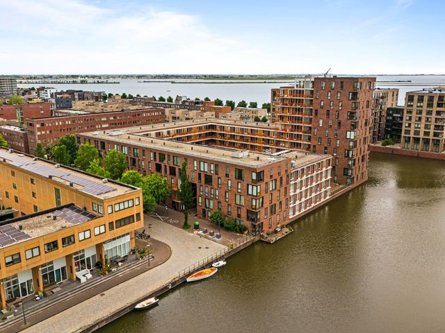 Theo Frenkelhof 102, Amsterdam