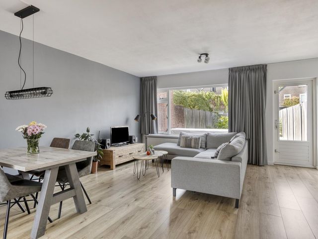 Hoornblendedijk 7, Roosendaal