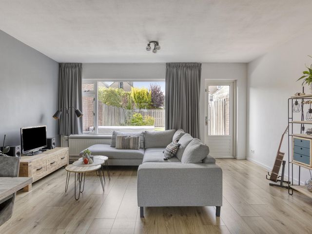 Hoornblendedijk 7, Roosendaal