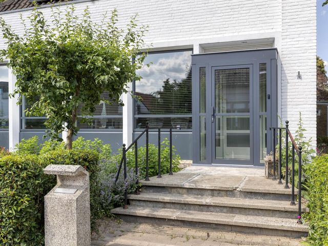 Dorpsstraat 46, Ulicoten